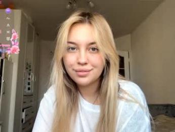 brendelle — Chaturbate recorded stream screenshot (24 Mar 2026)