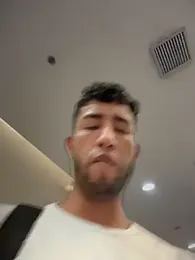 liam_bronw — Stripchat recorded stream image, 24.03.2026 17:40