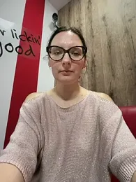 The_Snowwhitee — Stripchat recorded stream image, 24.03.2026 19:40
