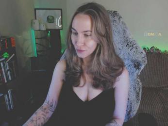 Adamova_Eva — Bongacams recorded stream screenshot (07 Mar 2025)