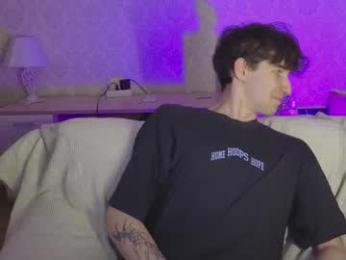 drinklinov — Chaturbate recorded stream image, 24.03.2026 20:10