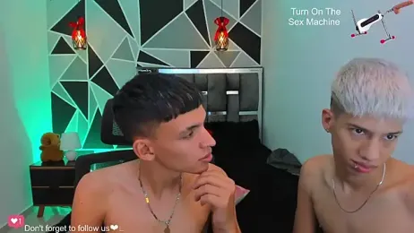 Juan_Nd_Steven — Stripchat recorded stream screenshot (24 Mar 2026)