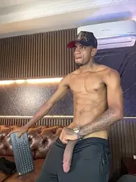 AaronCruz_ — Stripchat recorded stream image, 25.03.2026 23:50