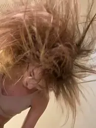 -AngelAri- — Stripchat recorded stream image, 27.03.2026 20:30