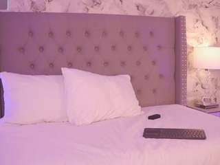 charlotte-harris — Camsoda recorded stream image, 28.03.2026 01:50