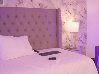charlotte-harris — Camsoda recorded stream image, 28.03.2026 01:50