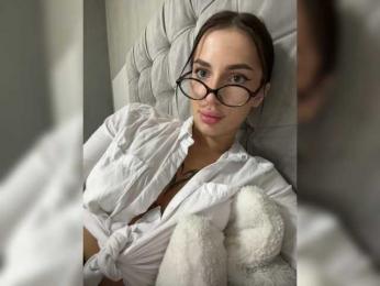 BabyDarii — Bongacams recorded stream screenshot (28 Mar 2026)