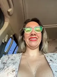 Gatitacarlita — Stripchat recorded stream screenshot (29 Mar 2026)