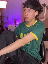 kaelwolf_tay — Stripchat recorded stream image, 30.03.2026 19:10