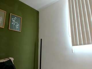 karlyee — Camsoda recorded stream image, 31.03.2026 15:40