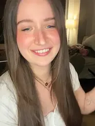 nerdynina — Stripchat recorded stream image, 01.04.2026 00:00