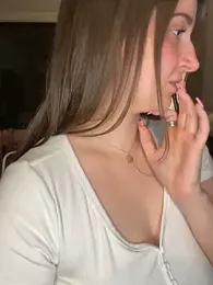 nerdynina — Stripchat recorded stream image, 01.04.2026 00:00