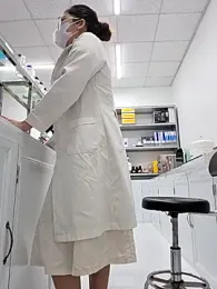 HinaLovely — Stripchat recorded stream screenshot (01 Apr 2026)