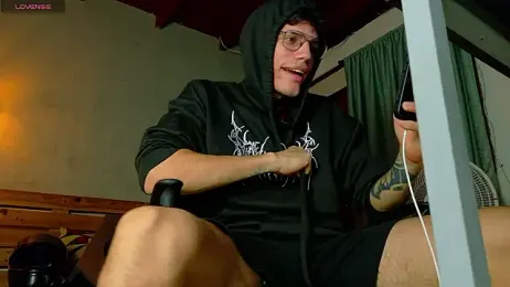 david_huge — Stripchat recorded stream screenshot (01 Apr 2026)