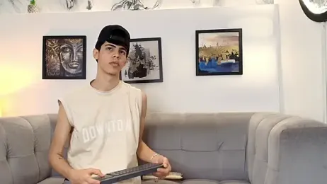 TWINKS_FRIENDS — Stripchat recorded stream screenshot (01 Apr 2026)