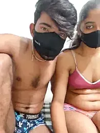 Rubina_khan1 — Stripchat recorded stream image, 01.04.2026 14:40