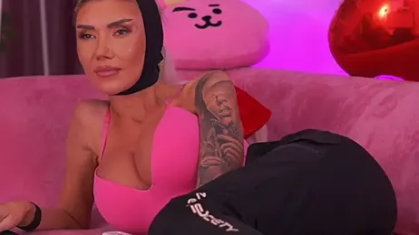 fallingangel — Stripchat recorded stream screenshot (01 Apr 2026)