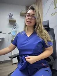 alicee16 — Stripchat recorded stream screenshot (01 Apr 2026)