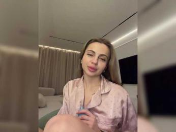 Nataliecroys — Bongacams recorded stream image, 01.04.2026 23:10