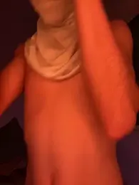 HitShelf — Stripchat recorded stream screenshot (03 Apr 2026)