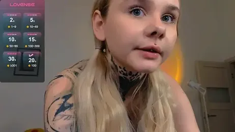 Britney_Lynch — Stripchat recorded stream screenshot (03 Apr 2026)