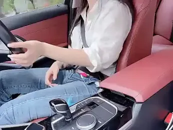 newwell — Stripchat recorded stream screenshot (03 Apr 2026)