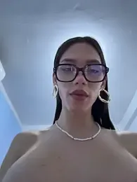 Carlita_cute — Stripchat recorded stream image, 04.04.2026 04:50