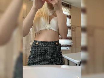 -Riviera- — Bongacams recorded stream image, 04.04.2026 09:50