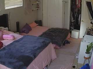 voyeurcam-house-charleys-room — Camsoda recorded stream image, 25.03.2026 20:10