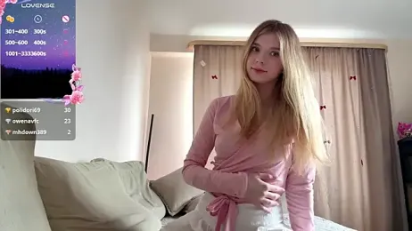 FruityXo — Stripchat recorded stream screenshot (04 Apr 2026)