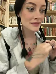 Melissa_crazy — Stripchat recorded stream screenshot (04 Apr 2026)