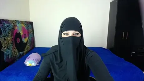 evelyn__salah — Stripchat recorded stream image, 04.04.2026 22:10