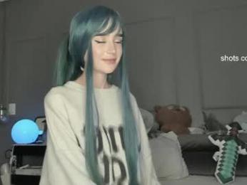 lonelly_lolly98 — Chaturbate recorded stream image, 04.04.2026 23:20