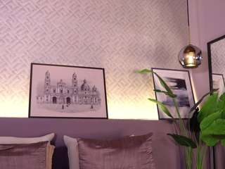 ellediane — Camsoda recorded stream image, 05.04.2026 00:20