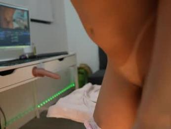 ashley_benson1 — Chaturbate recorded stream image, 05.04.2026 03:50