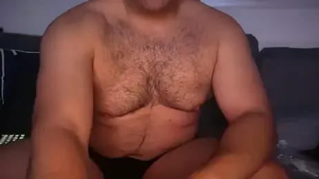 CloudyMuscleBeefy — Stripchat recorded stream image, 05.04.2026 23:30