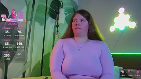 RubyValen — Stripchat recorded stream image, 06.04.2026 01:30
