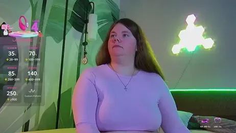 RubyValen — Stripchat recorded stream image, 06.04.2026 01:30