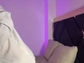 laauura — Camsoda recorded stream image, 06.04.2026 21:40
