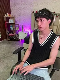 kaelwolf_tay — Stripchat recorded stream image, 06.04.2026 19:40