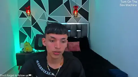 Juan_Nd_Steven — Stripchat recorded stream screenshot (07 Apr 2026)