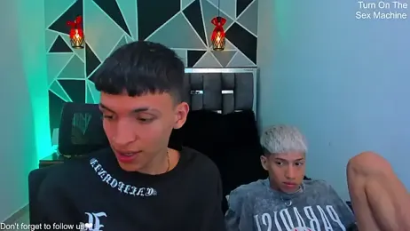 Juan_Nd_Steven — Stripchat recorded stream screenshot (07 Apr 2026)