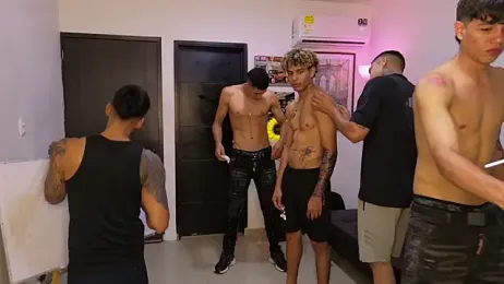 Voyeurism_guyss — Stripchat recorded stream image, 06.04.2026 23:30