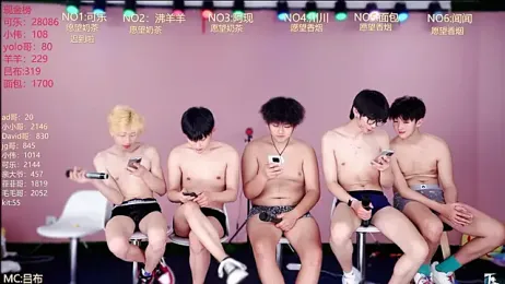 w-lucky02 — Stripchat recorded stream image, 07.04.2026 08:20