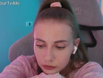 VikkiExtraCheese — Bongacams recorded stream image, 07.04.2026 18:20