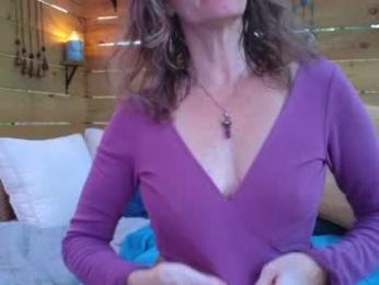 peppermintdusty — Chaturbate recorded stream image, 07.04.2026 18:40