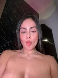 Alexandra_duque — Stripchat recorded stream screenshot (07 Apr 2026)