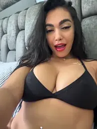 emma_andrew1 — Stripchat recorded stream screenshot (08 Apr 2026)