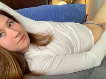 _feli_ — Chaturbate recorded stream image, 08.04.2026 18:10