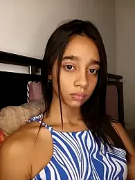 Zoe_Sweett18 — Stripchat recorded stream screenshot (08 Apr 2026)